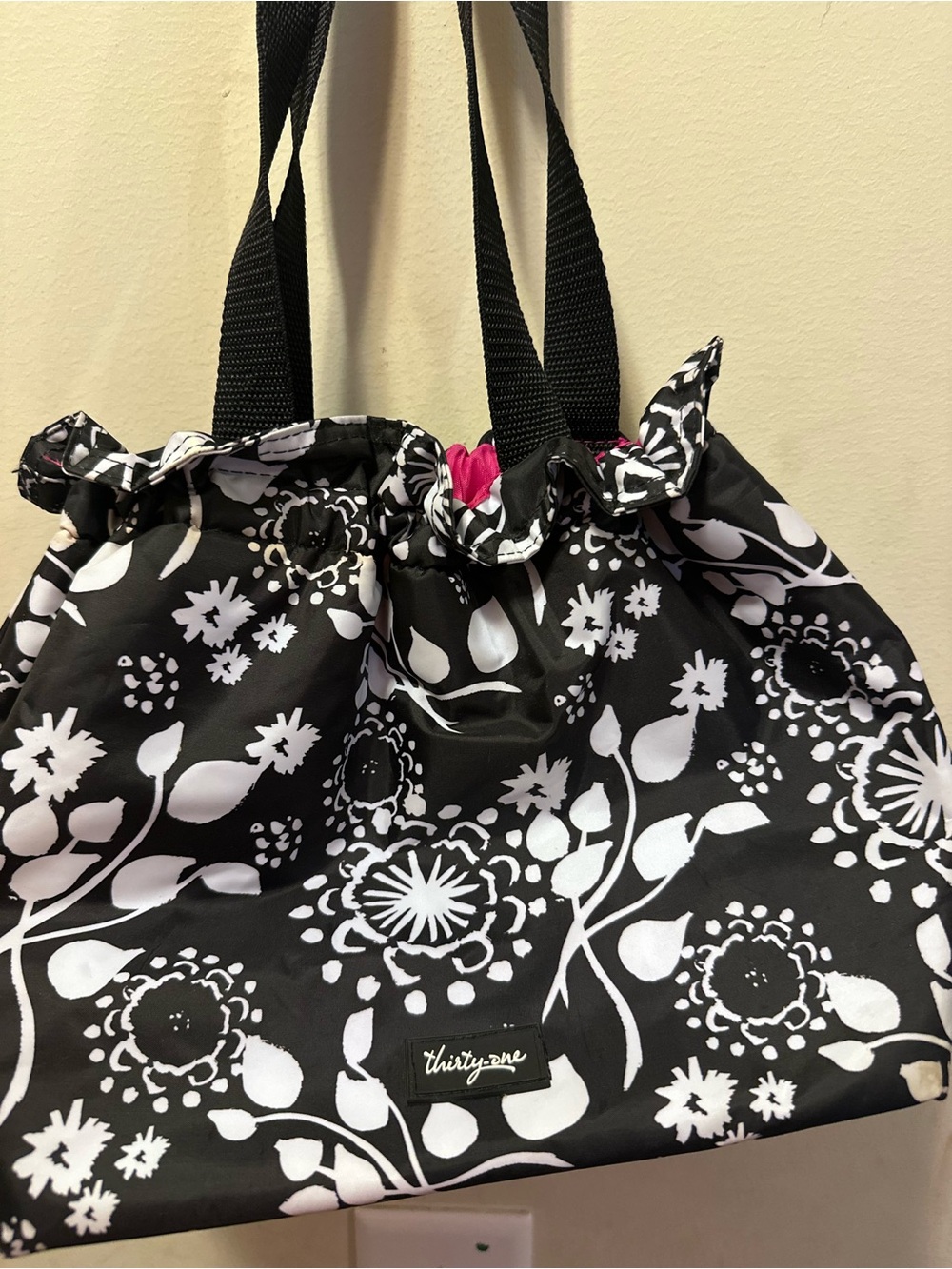 thirty-one Black & White Floral Tote with Pink Accent